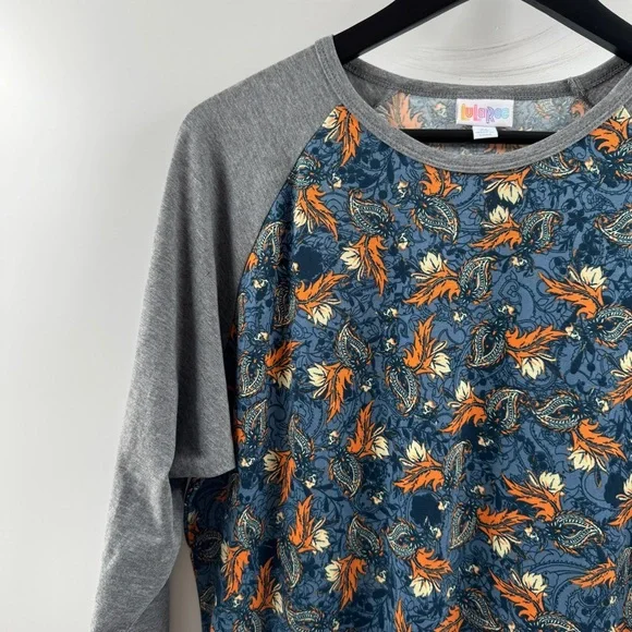 LuLaRoe Randy Tee Woodland Animal Print Raglan Top Size XL - Picture 2 of 6